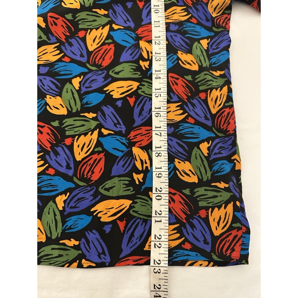 Vintage Anna and Frank 100% Silk Colorful Blouse Short Sleeve Top Large Boxy - Picture 6 of 6